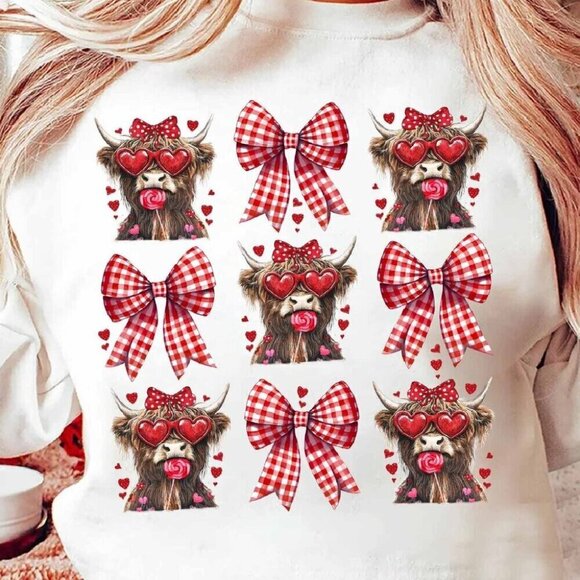 Julia A Other - Highland Cow Coquette Valentine Aesthetic Graphic Unisex T-Shirt